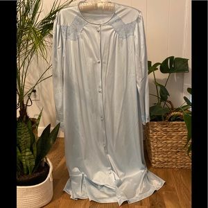 Vintage Vanity Fair Light Blue Robe Good Condition